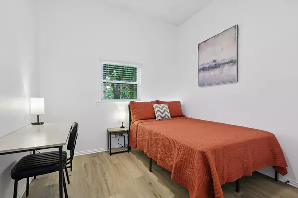 Coliving in DeSoto - Sw Dallas, Dallas