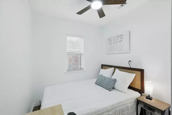 Coliving in DeSoto - Sw Dallas, Dallas