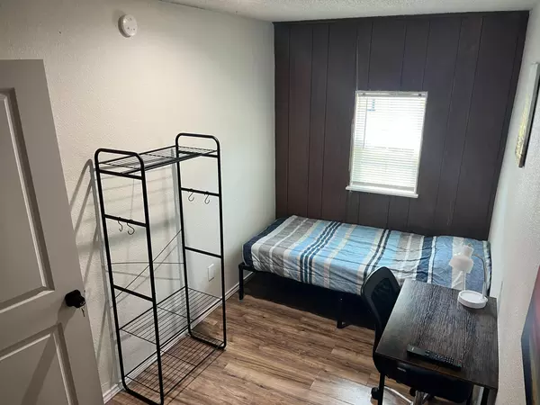 Coliving in Hutchins - Se Dallas, Dallas