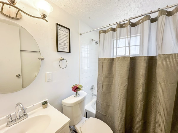 Coliving in University Square - North Tampa, Tampa