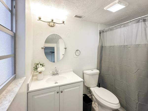 Coliving in University Square - North Tampa, Tampa