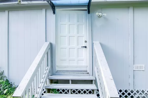 Coliving in Cedar Hills - Westside, Jacksonville