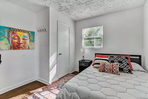 Coliving in Lake Forest - Northside, Jacksonville