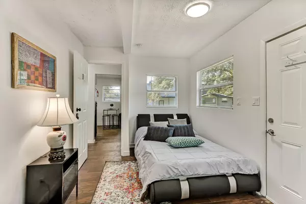 Coliving in Lake Forest - Northside, Jacksonville