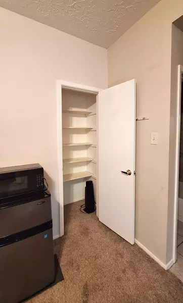 Coliving in Addicks - Nw Houston, Houston