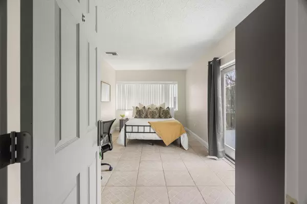 Coliving in Odessa - North Tampa, Tampa