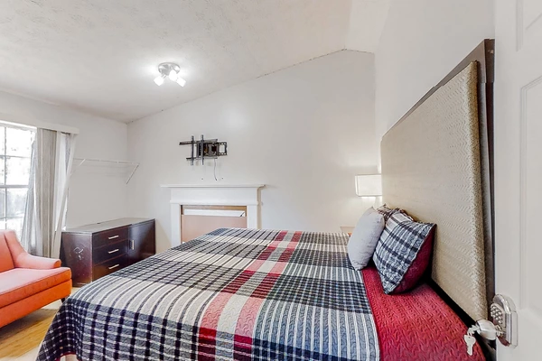 Coliving in Stone Mountain - East Atl, Atlanta