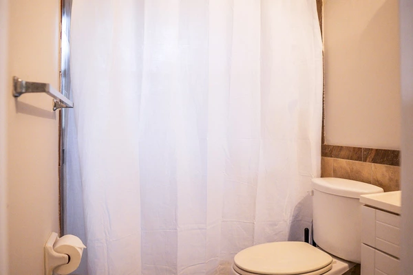 Coliving in Lake Forest - Northside, Jacksonville