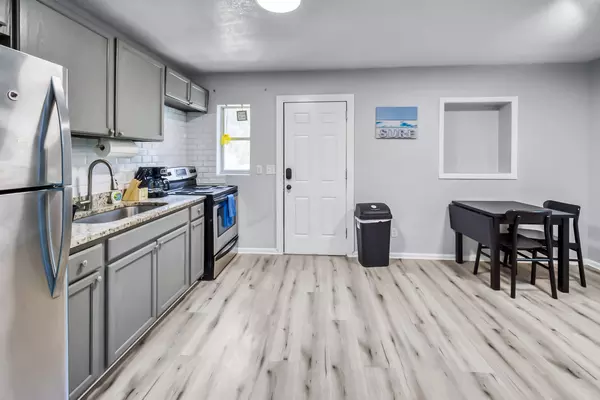 Coliving in Windy Hill - Southside, Jacksonville