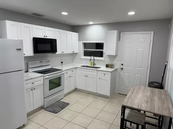 Coliving in Clearwater - Clearwater-St. Petersburg, Tampa