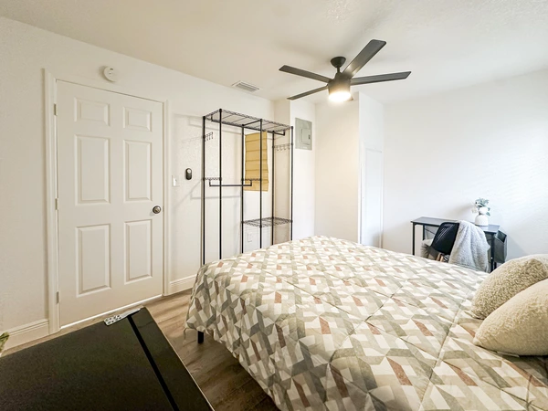 Coliving in University Square - North Tampa, Tampa