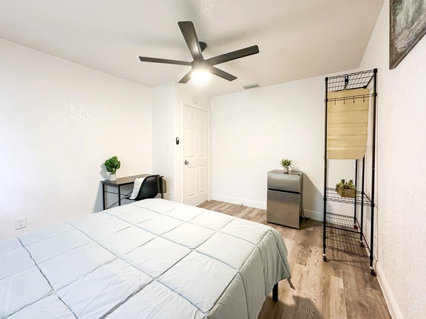 Coliving in University Square - North Tampa, Tampa