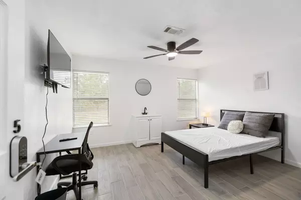 Coliving in Trinity / Houston Gardens - Ne Houston, Houston