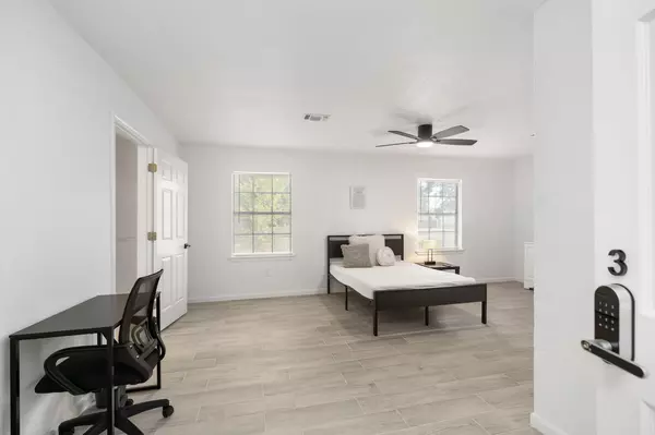 Coliving in Trinity / Houston Gardens - Ne Houston, Houston