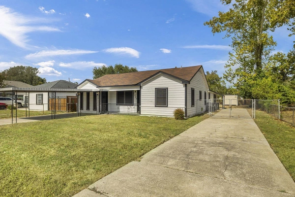 Coliving in Trinity / Houston Gardens - Ne Houston, Houston