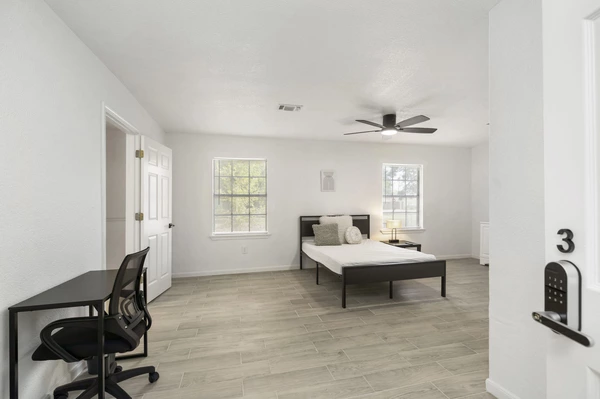 Coliving in Trinity / Houston Gardens - Ne Houston, Houston