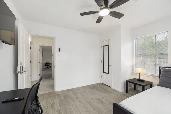 Coliving in Trinity / Houston Gardens - Ne Houston, Houston