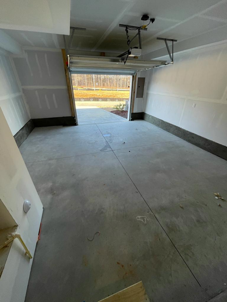 Coliving in Bryson Village - Outer Triangle, Raleigh