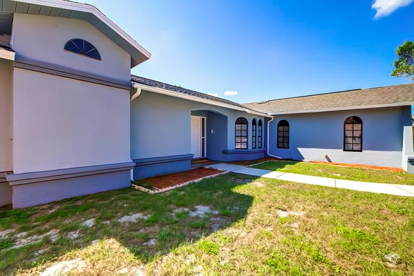 Coliving in Land O' Lakes - North Tampa, Tampa