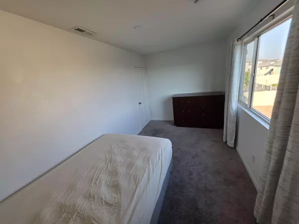 Coliving in Perris - Inland Empire, Los Angeles