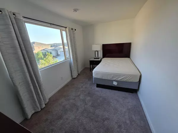Coliving in Perris - Inland Empire, Los Angeles