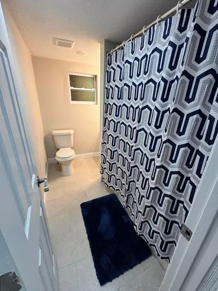 Coliving in Kenwood - Clearwater-St. Petersburg, Tampa