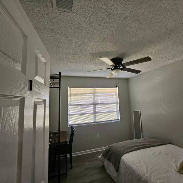 Coliving in Pine Hills - West Orlando, Orlando