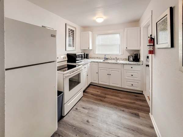 Coliving in Kenwood - Clearwater-St. Petersburg, Tampa