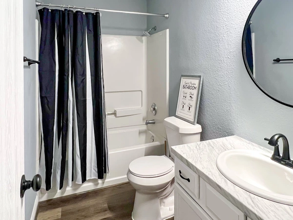 Coliving in University Hills - East Austin, Austin