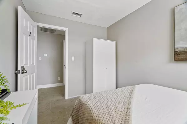 Coliving in Sulphur Springs - North Tampa, Tampa