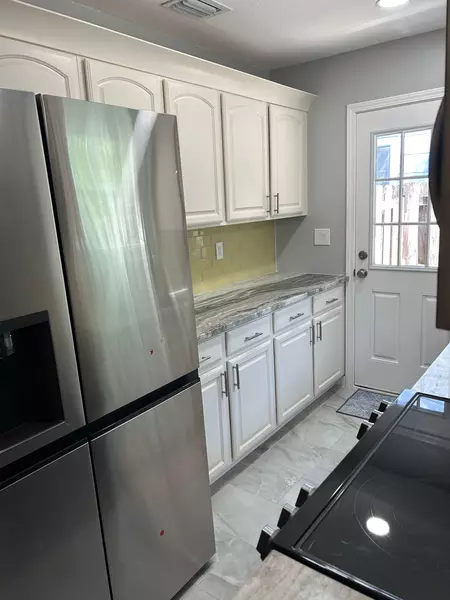 Coliving in Lackawanna - Westside, Jacksonville