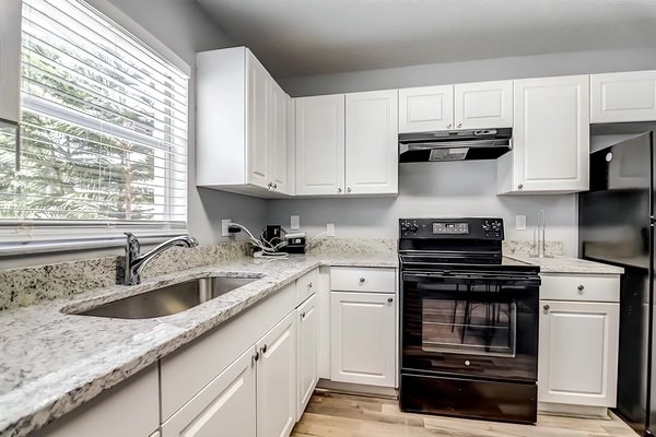 Coliving in Ybor City - Central Tampa, Tampa