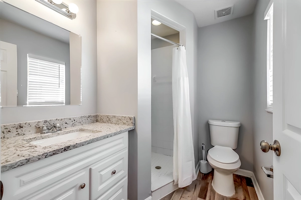 Coliving in Ybor City - Central Tampa, Tampa