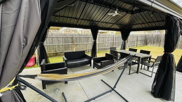 Coliving in Manor - East Austin, Austin