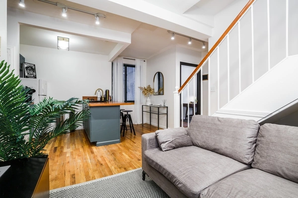 Coliving in Alphabet City - Manhattan, New York