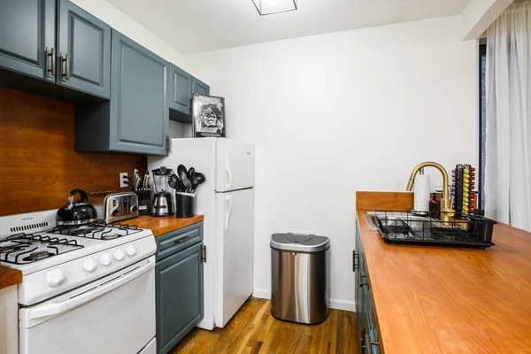 Coliving in Alphabet City - Manhattan, New York