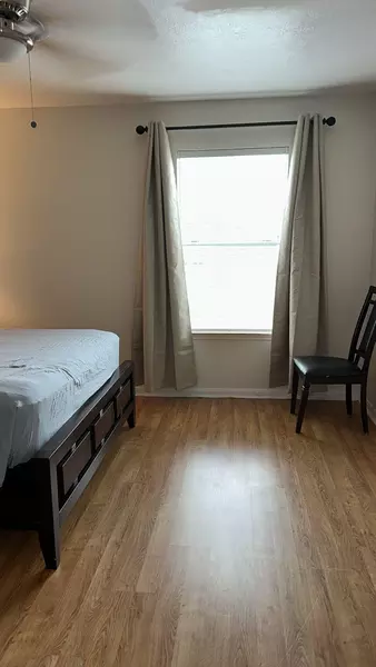 Coliving in Jersey Village - Nw Houston, Houston