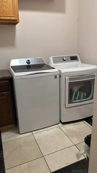 Coliving in Jersey Village - Nw Houston, Houston