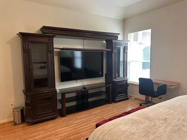 Coliving in Jersey Village - Nw Houston, Houston