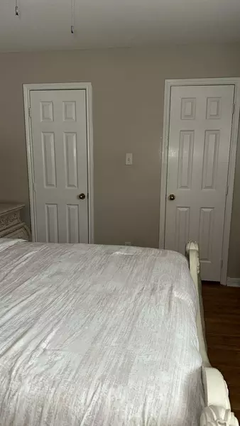 Coliving in Jersey Village - Nw Houston, Houston