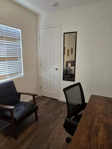 Coliving in Casa View - Ne Dallas, Dallas