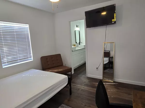 Coliving in Casa View - Ne Dallas, Dallas