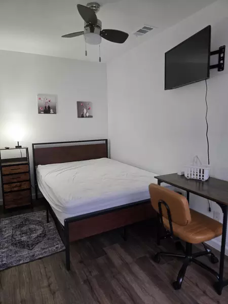 Coliving in Casa View - Ne Dallas, Dallas