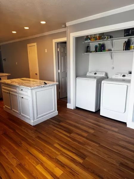 Coliving in Greater Greenspoint - Ne Houston, Houston