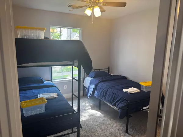 Coliving in Greater Greenspoint - Ne Houston, Houston