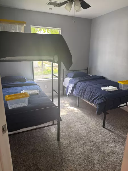 Coliving in Greater Greenspoint - Ne Houston, Houston