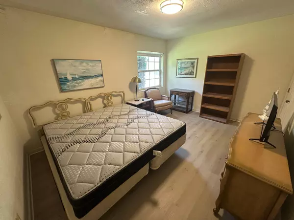 Coliving in Hogan - Southside, Jacksonville