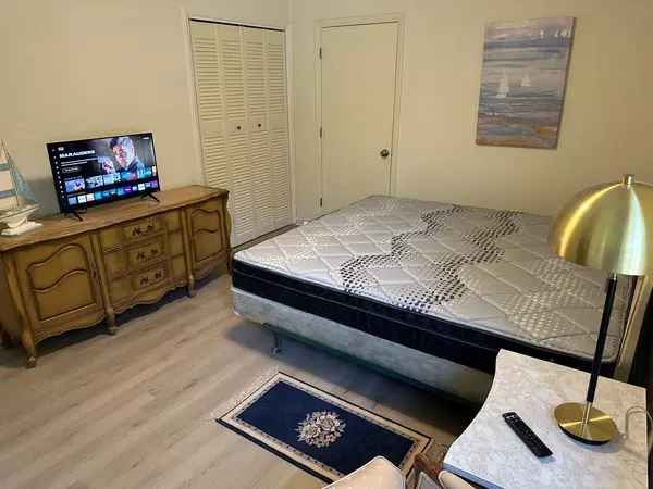 Coliving in Hogan - Southside, Jacksonville