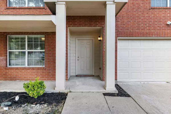 Coliving in Hutchins - Se Dallas, Dallas