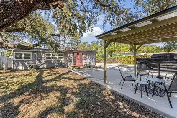 Coliving in Lowry Park Central - North Tampa, Tampa